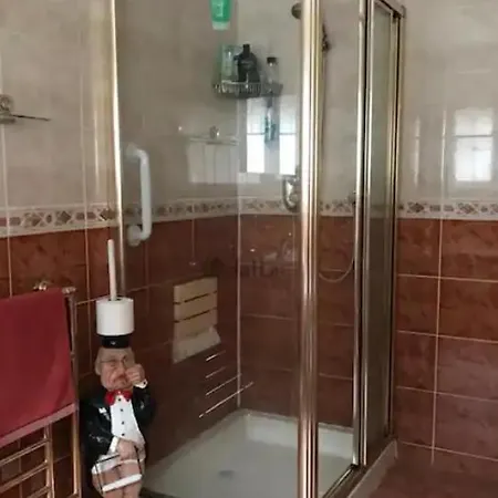 Private Comfortable Bedroom